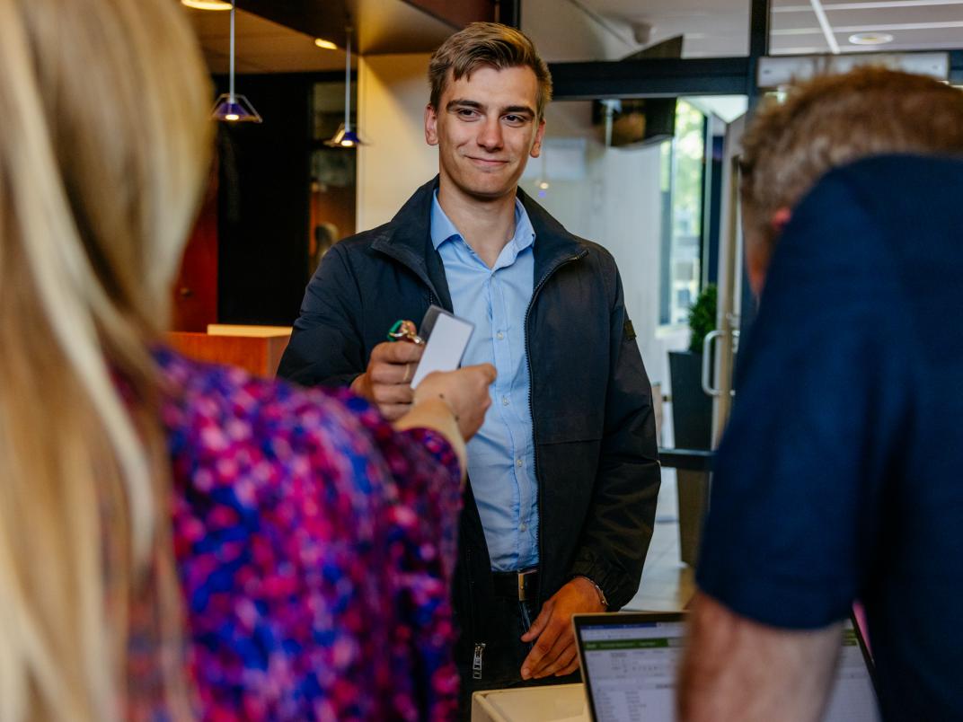 Dit is een sfeerbeeld van de eerste bijeenkomst van de Borselse Voorwaarden Groep