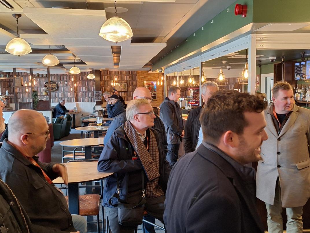 Foto cafe op de campus